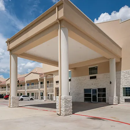Baymont By Wyndham Kingwood-3