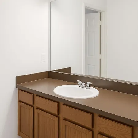 Private Room Near Downtown, Great Value-3