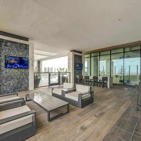 Hanover Blvd Place-2