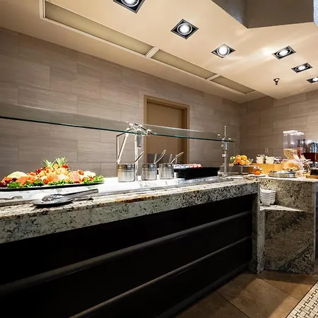 Doubletree By Hilton Hotel Houston Hobby Airport-3