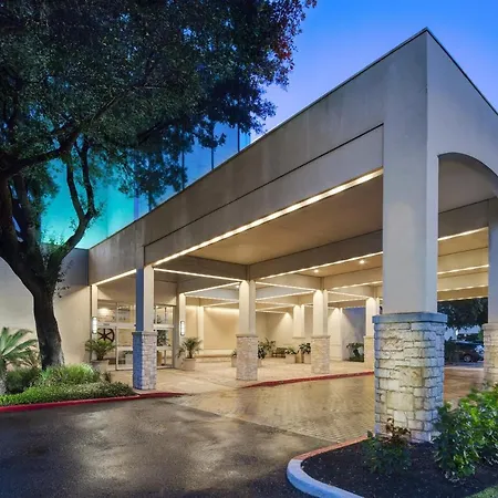 Four Points By Sheraton Houston Citycentre-3