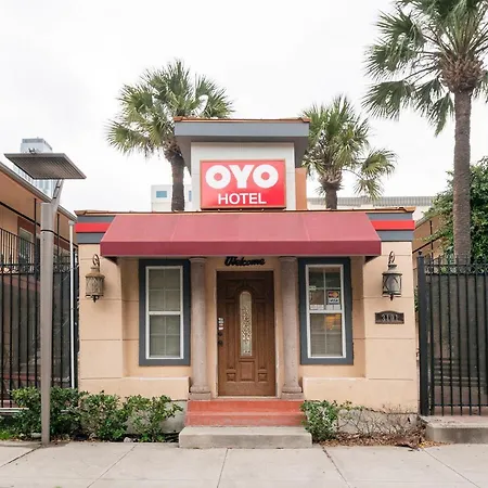 Oyo Hotel & Apartments Houston Galleria-3