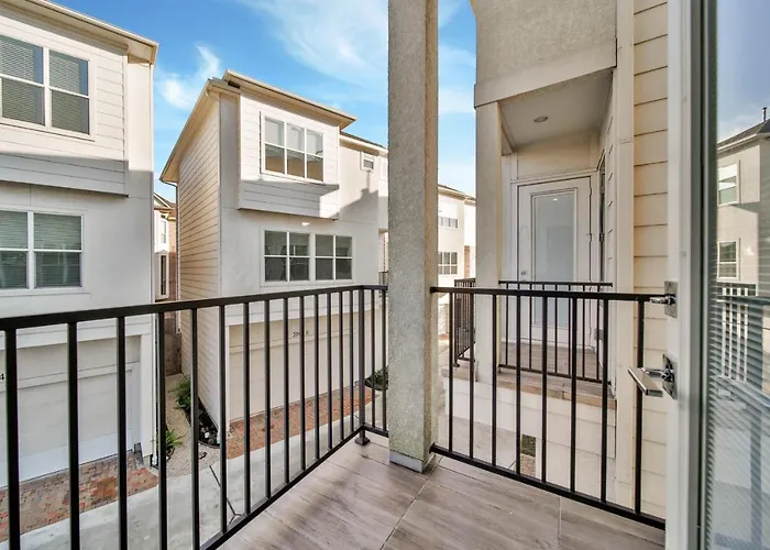 **Texas Medical Center ** Downtown ** Nrg ** Minute Maid ** Toyota Center Apartment Houston