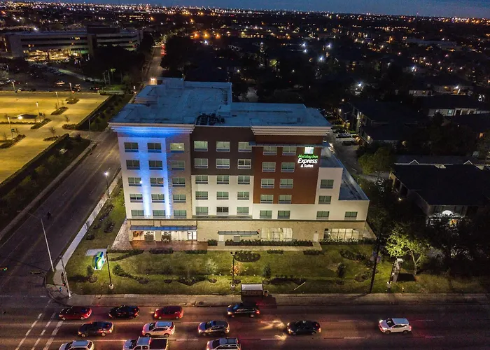 Holiday Inn Express & Suites - Houston Westchase - Westheimer By Ihg