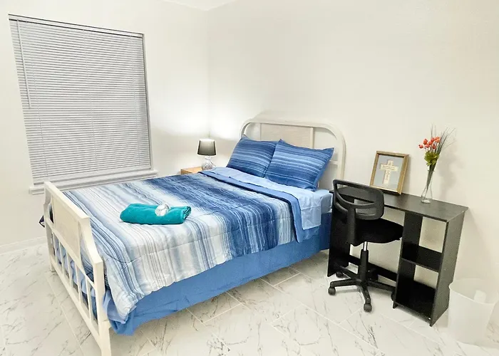 Rooms In Houston Texas Home Near Hobby Airport
