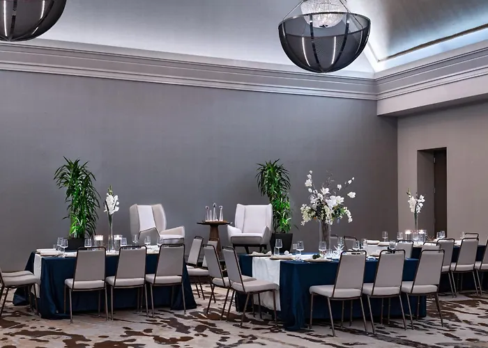 Ac Hotel Houston Downtown