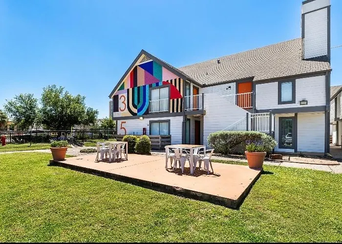 Family Friendly Retreat At Med Center/Nrg Apartment Houston