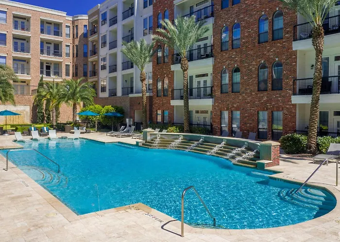 Eluxe At San Felipe Apartment Houston