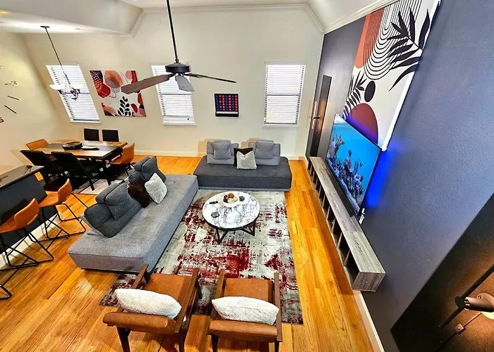 Galleria Comfort 3Br King Bed Private Jacuzzi And Garage Houston