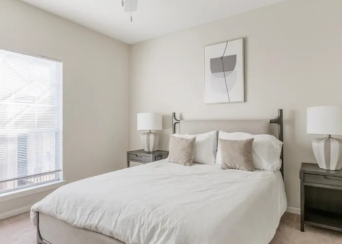 Southbelt Furnished Smart Apartments By Barsala Houston