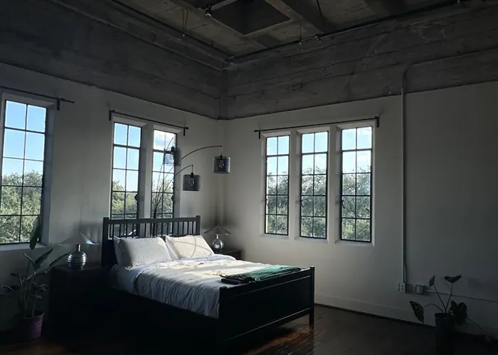 Houston Industrial Style Loft Apartment