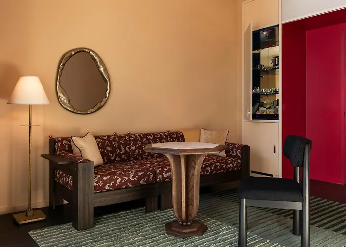 Hotel Saint Augustine Houston
