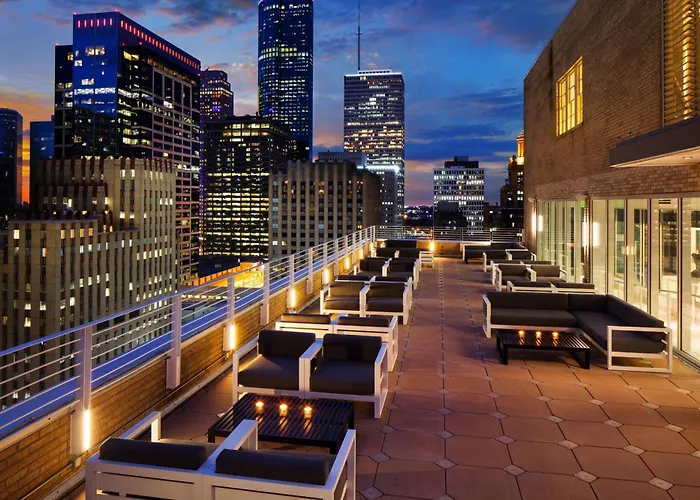 Le Meridien Houston Downtown