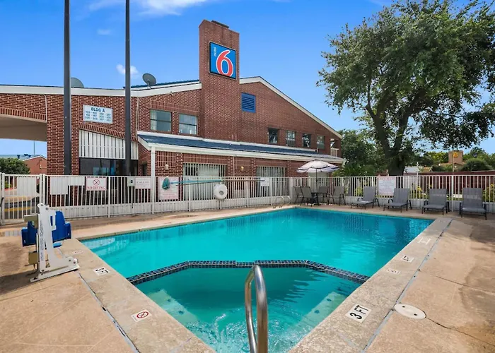 Studio 6 Houston Tx Brookhollow