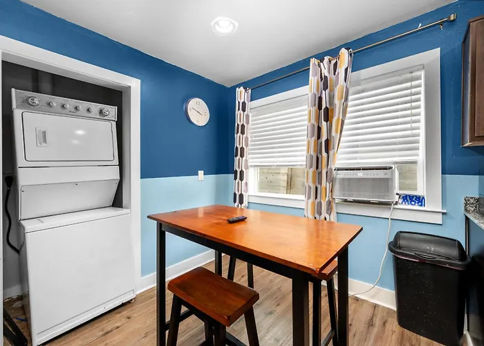 Stylish Apartment Minutes From Nrg And Med Center Houston