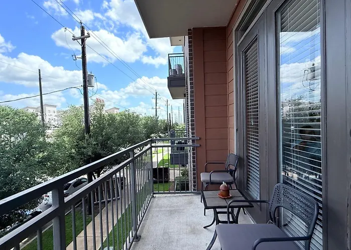 Skyline Stay Houston