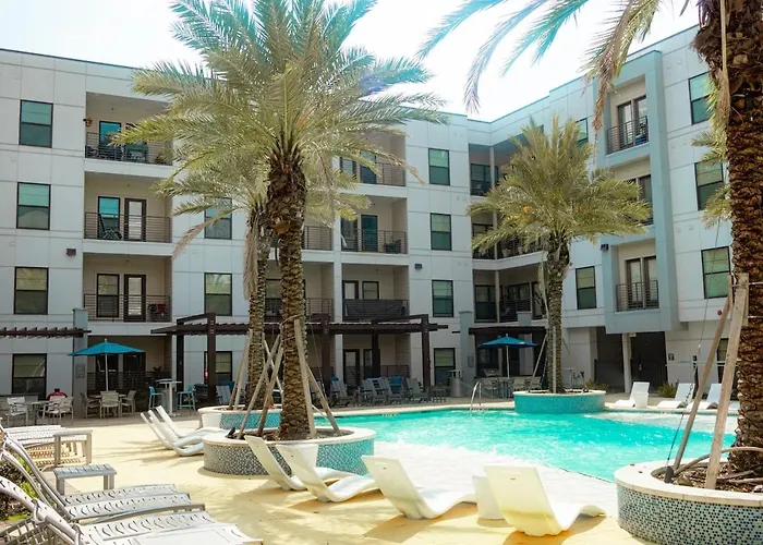 New! The Vibe Med Center Apartments - Central Houston