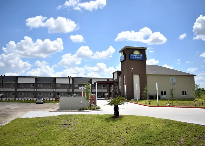 Days Inn & Suites By Wyndham Downtown/University Of Houston