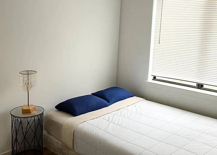 Private Room Downtown, Great Value Room Has No Door No Hay Puerta Houston