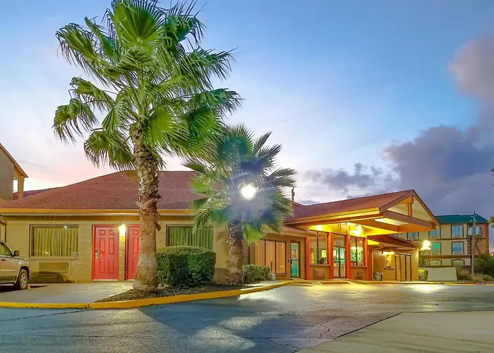 Travelodge By Wyndham Houston Hobby Airport