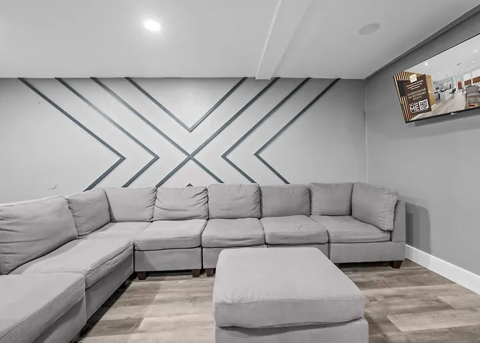 Classy And Chic 2Br Home Near Galleria Houston