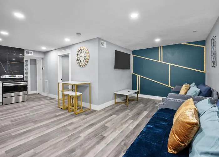 Houston Heights 2Br Getaway With Pool & Free Park Apartment