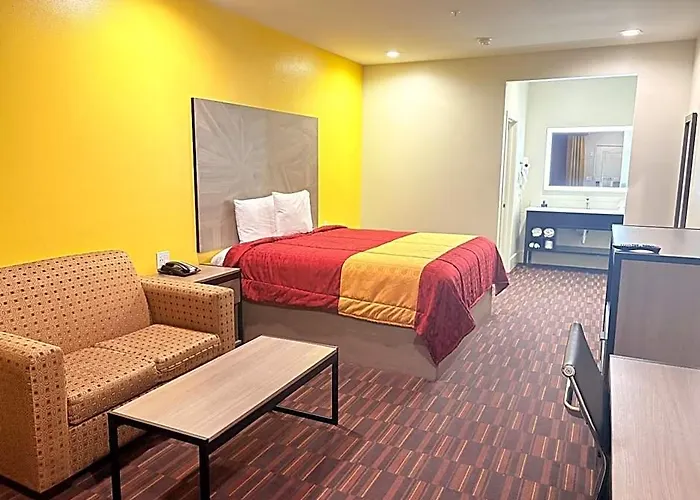 Americas Best Value Inn & Suites Houston Veterans Memorial