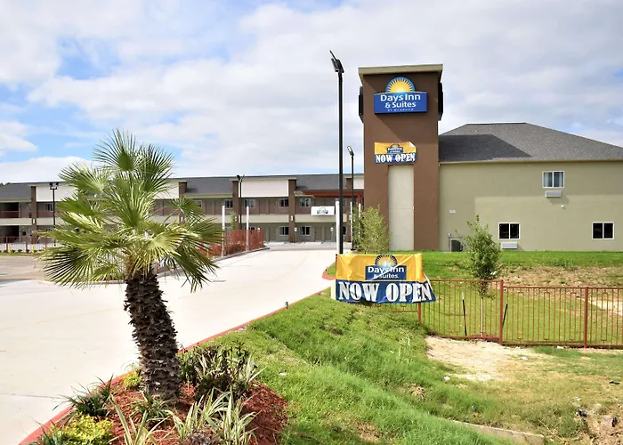 Days Inn & Suites By Wyndham Downtown/University Of Houston