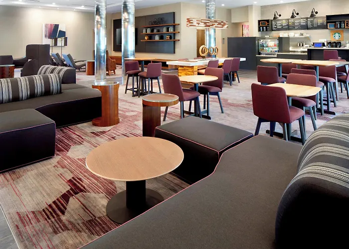 Courtyard By Marriott Houston Intercontinental Airport Hotel