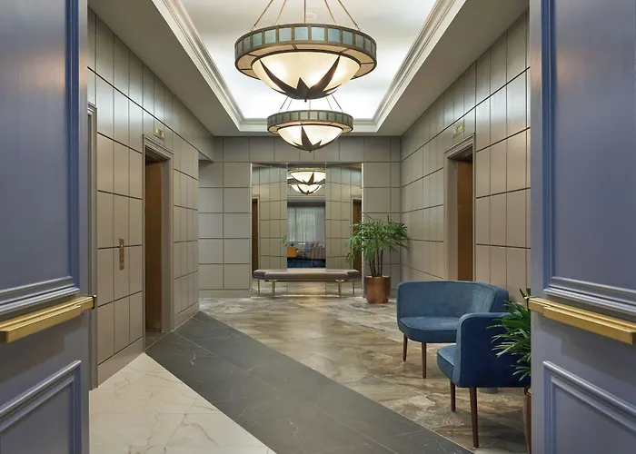 The Chifley Houston, Tapestry Collection By Hilton Hotel