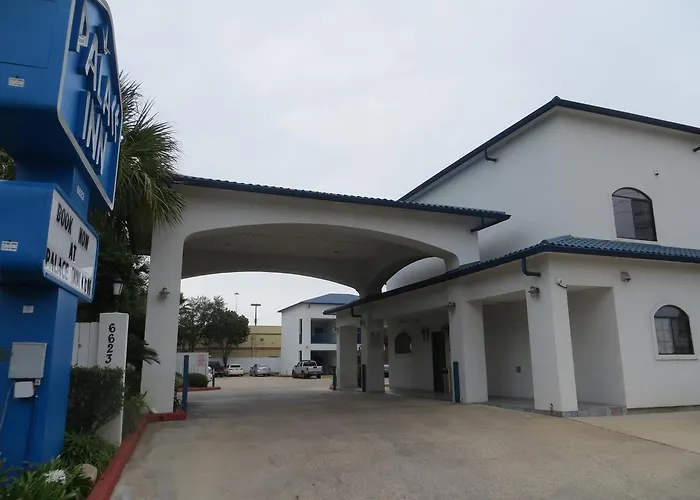 Palace Inn Blue Harwin Houston