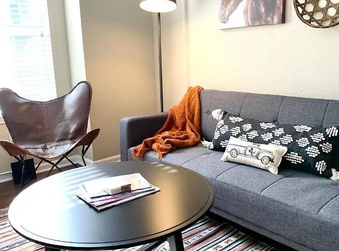 Spacious 2Br&2Ba Med Center Apt, Free Parking&Shuttle Houston